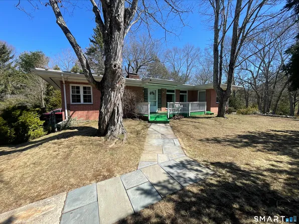 102 West Bridge Street, Deep River, CT 06417