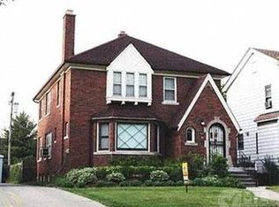 11832 Kilbourne St, Detroit, MI
