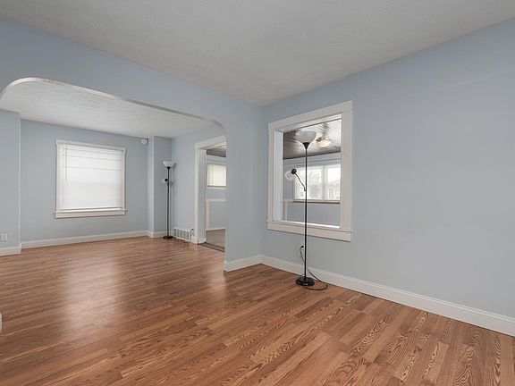 5th image of 247 E 248th St