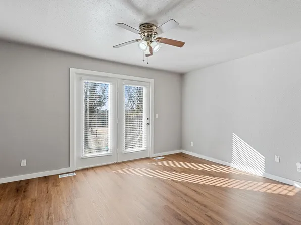 3729 E Mission Blvd, Fayetteville, AR 72703