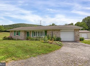 190 S Crossroads Rd, Lykens, PA 17048