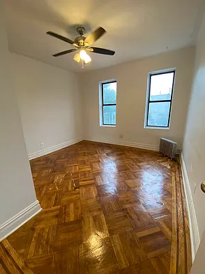 Rented by City Prime Commercial Realty  | media 4