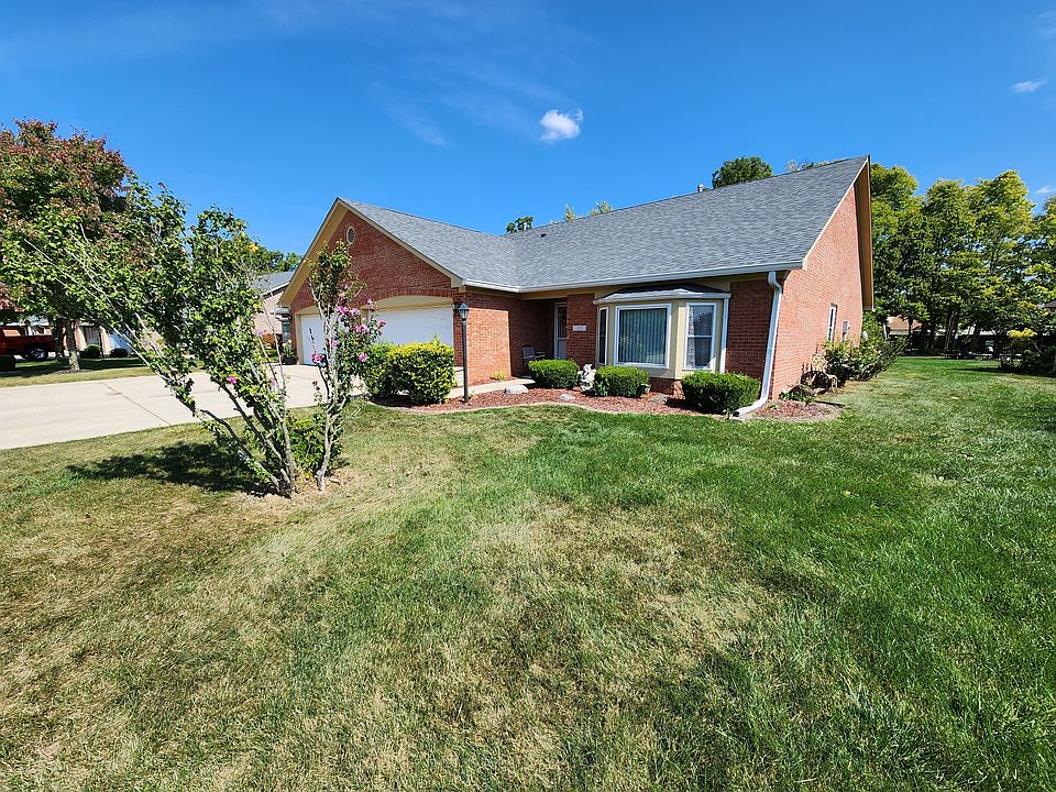 1st image of 301 Waterford Ln
