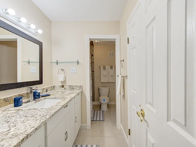 5950 Arncliffe Dr — Photo 12