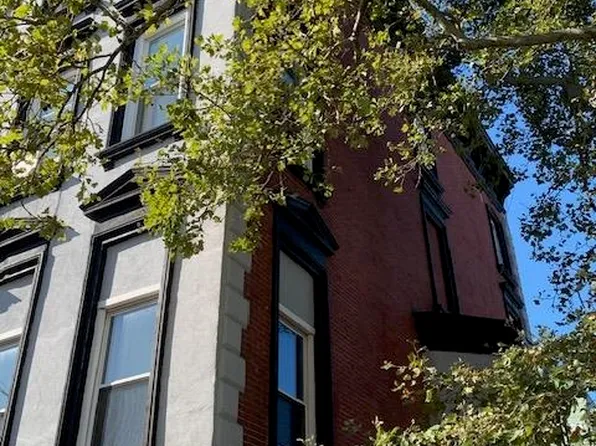 355 Communipaw Avenue image 3 of 6