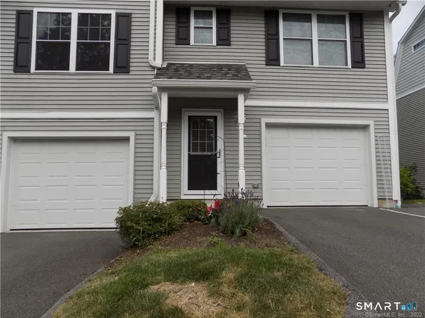 6 Barnum Ct #6, Bethel, CT 06801