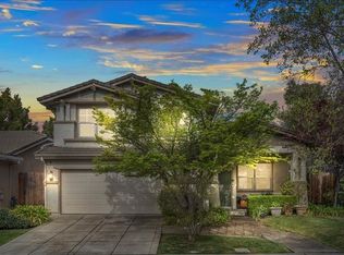 60 Firefly Ln, Napa, CA 94558