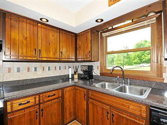 5th image of 5995 W Oak Hill Dr