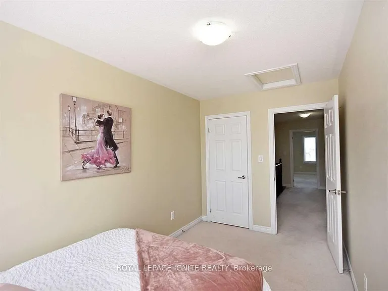 40 Cedar Lake Cres — Photo 26