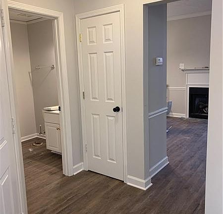 2nd image of 58 Hammock Pl SE