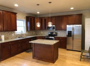 1352 Valley Pl SE, Washington, DC 20020
