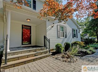 19 Algonquin Rd, Holmdel, NJ 07733