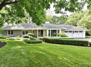 511 Mead Ct, Geneva, IL 60134