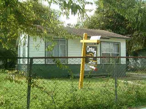 2nd image of 646 BRIGGS AVE