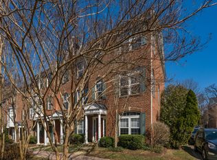 2113 Darcy Green Pl, Silver Spring, MD 20910