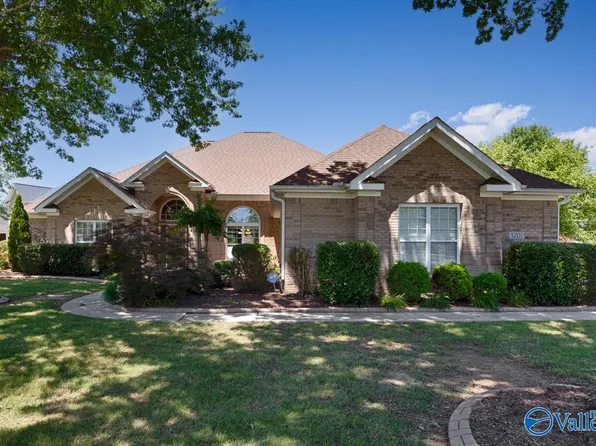 3201 Cove Cross Rd SE, Owens Cross Roads, AL 35763