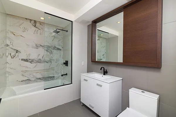 Rented by Nooklyn NYC LLC | media 28