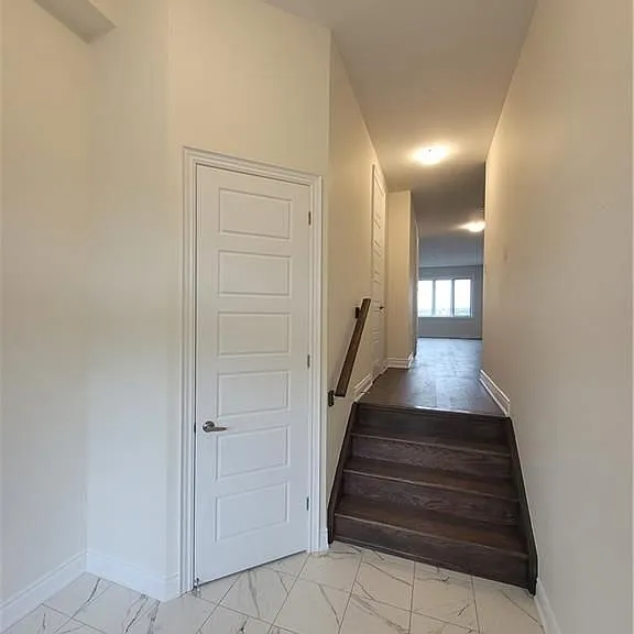 232 Wilmot Rd — Photo 2