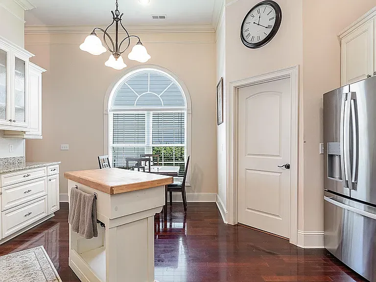 955 Shipmaster Ave — Photo 11