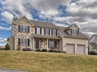 540 Duquesne Rd, York, PA 17402