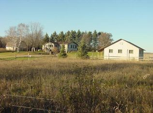 20747 Woodbine Rd, Clearwater, MN 55320