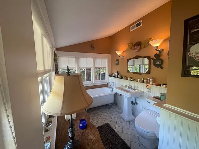 1101 Emerson St — Photo 14