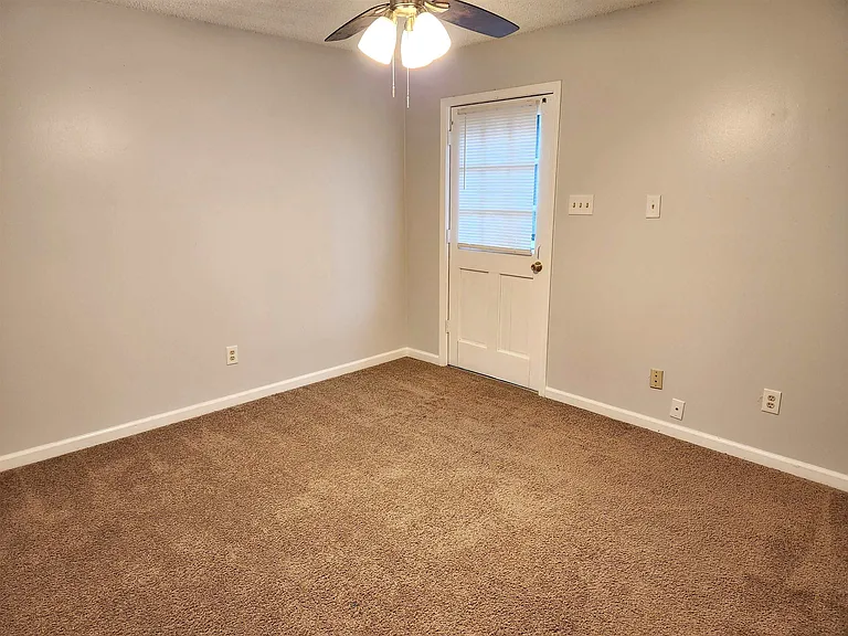 7188 Pleasant Ridge Rd — Photo 23