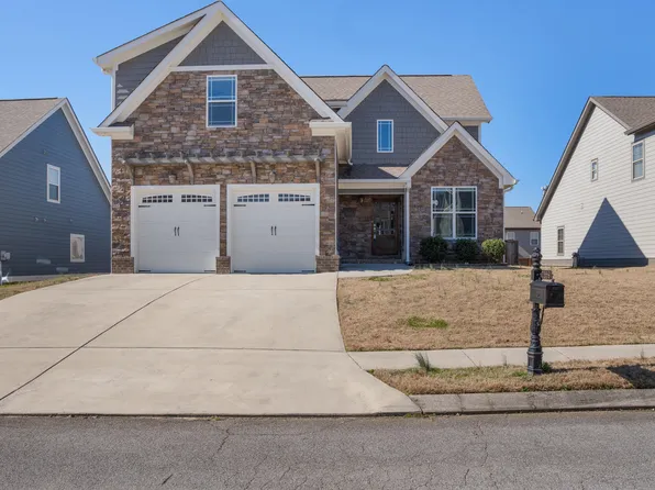 7559 Hollydale Ln, Ooltewah, TN 37363