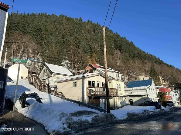 411 3rd St, Juneau, AK 99801