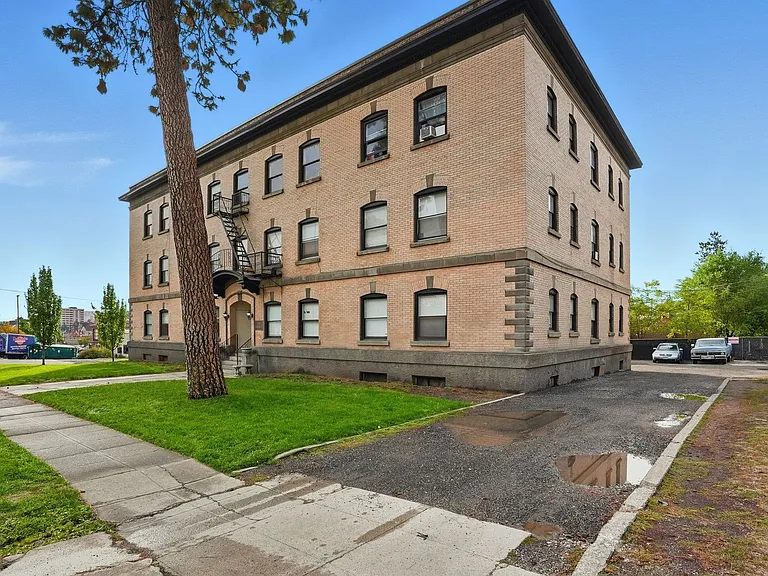 1905 W 2nd Ave — Photo 18