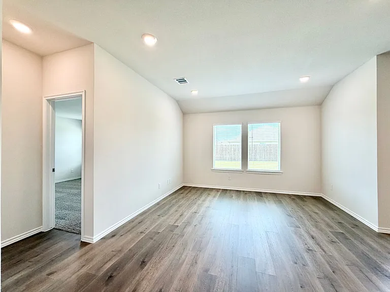 1116 Riverbrook Ln — Photo 26