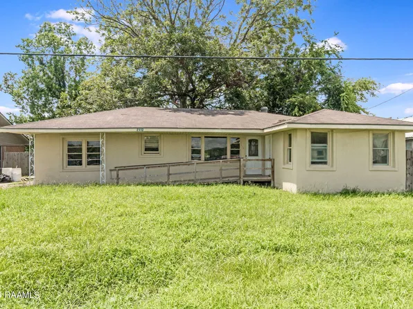 2112 Carmel Dr, Lafayette, LA 70501