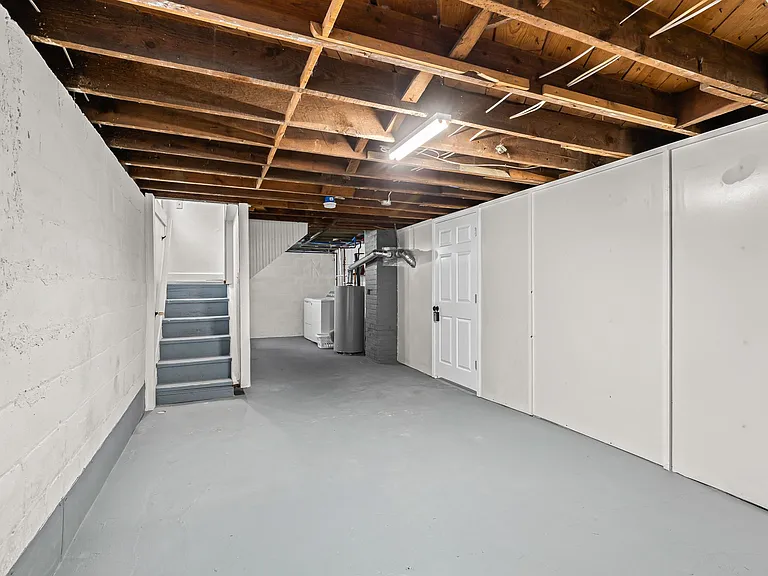 419 S Kenwood Ave — Photo 43