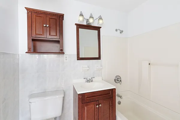 Sold by Citi Habitats | media 27