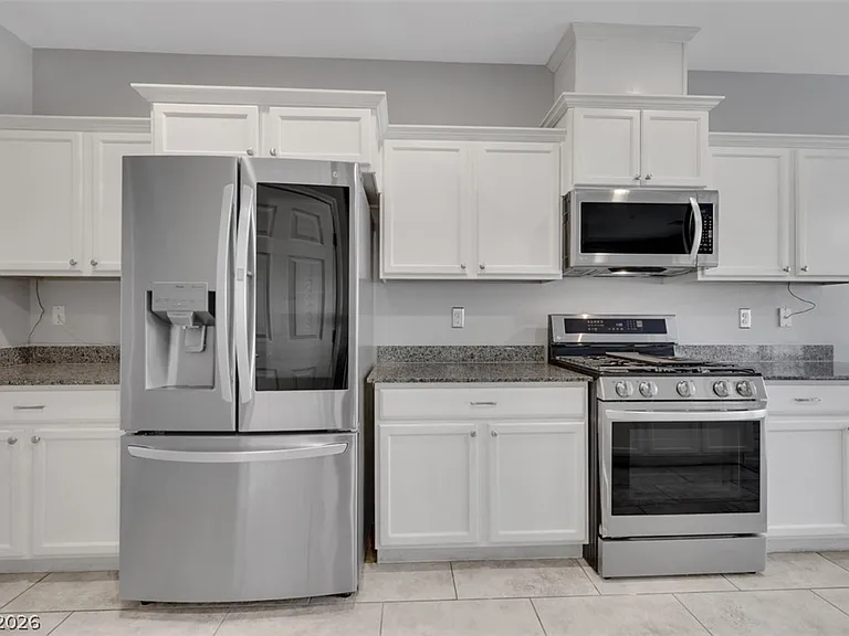 89 Sertata Ct — Photo 15