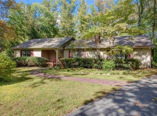 8326 Maloe Ct, Oak Ridge, NC 27310