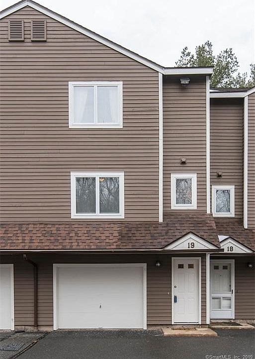1st image of 489 Wolcott St APT 19