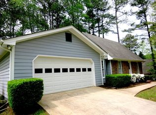 160 Valley Brook Dr, Newnan, GA 30265