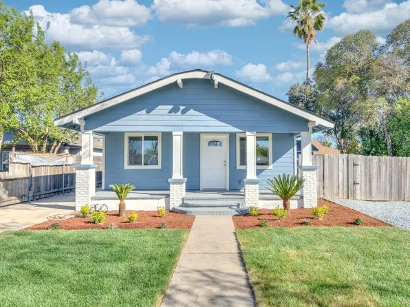 1035 E Simpson Ave, Fresno, CA 93704