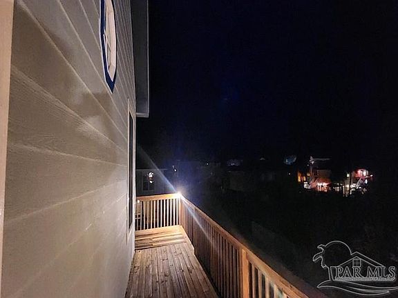 5th image of 1114 Via Deluna Dr