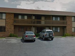 4 Lindbergh Cir APT 8, Belleville, IL 62221