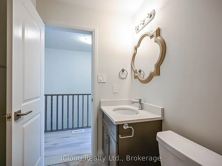 720 Grey St #58 — Photo 28