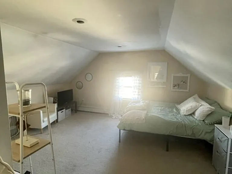 624 Smith St — Photo 17