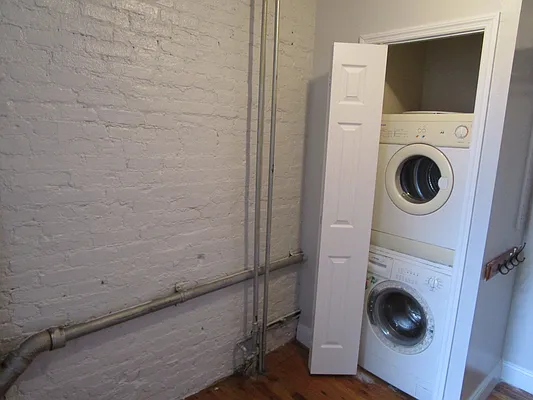 Rented by Mason Group LLC | media 34