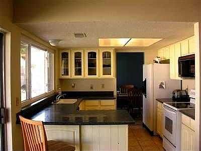 4th image of 5516 Sabrosa Dr NE
