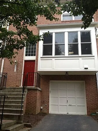 2074 Van Tuyl Pl
