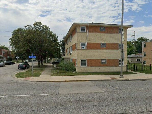 8437 W Cermak Rd #3N