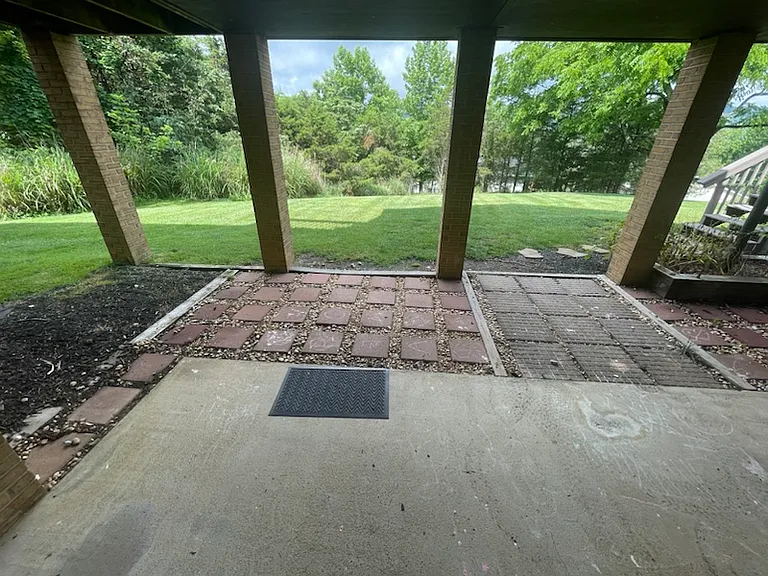 1729 Mountainside Dr — Photo 8