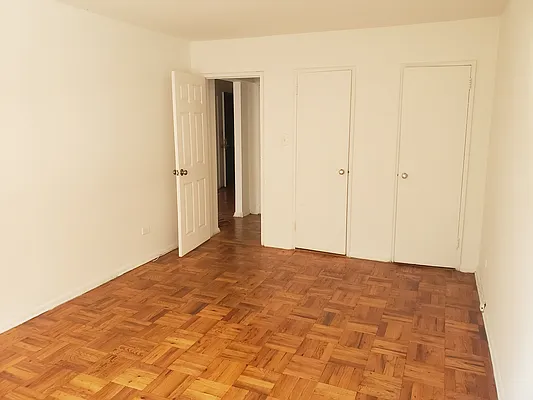 Rented by Mahzari Realty Inc | media 20