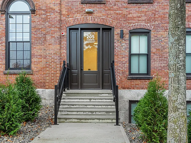 205 Summer St #3 — Photo 45